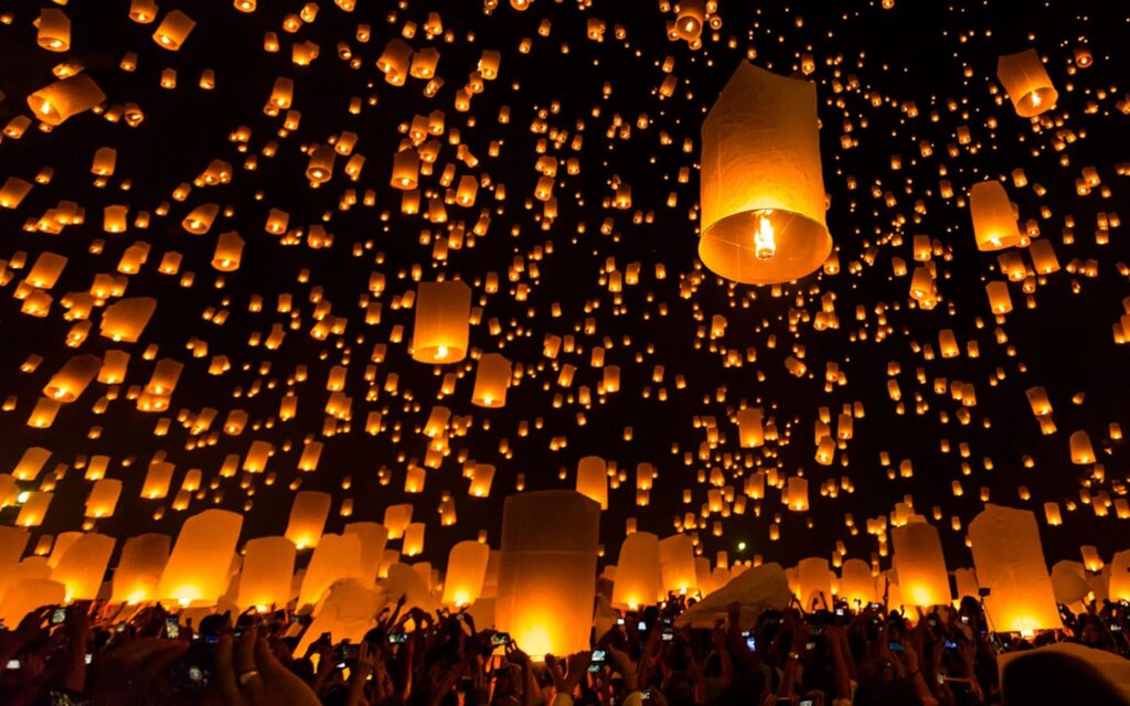 Chang Mai Lantern Festival, Thailand